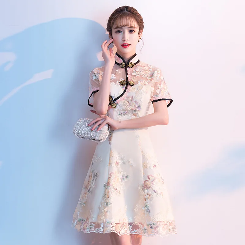 Short Sleeve Sweet Lady Cheongsam Oversize 3XL Vestidso Mini Sexy A-Line Women Qipao Lace Bride Wedding Party Dress Gown 2123
Short Sleeve Sweet Lady Cheongsam Oversize 3XL Vestidso Mini Sexy A-Line Women Qipao Lace Bride Wedding Party Dress Gown 2123
