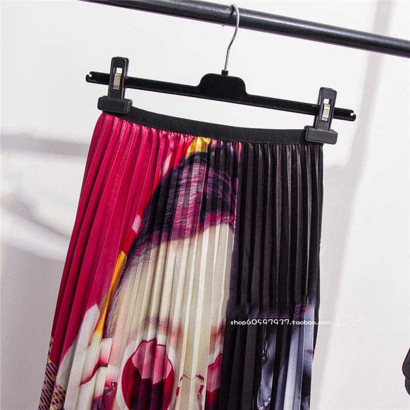 European Style Women Pleated Skirts 2021 Summer Print A-Line Female Skirt Eastic High-Waisted Skirts Ladies Midi Skirt KS766
European Style Women Pleated Skirts 2021 Summer Print A-Line Female Skirt Eastic High-Waisted Skirts Ladies Midi Skirt KS766