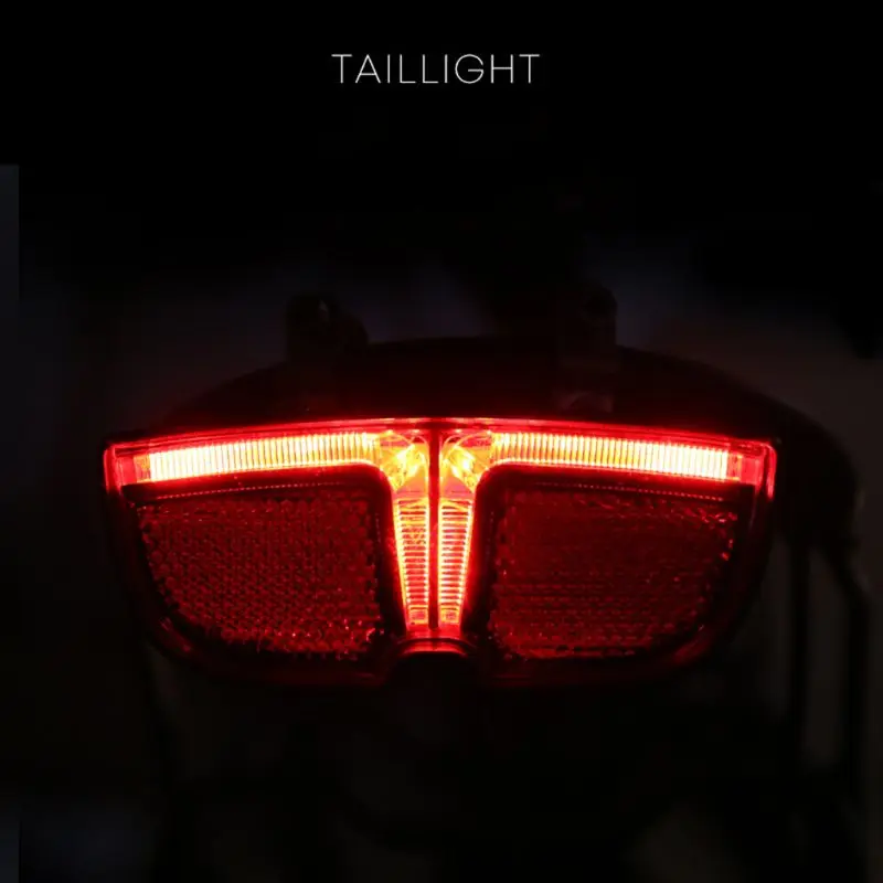 2021 New Bicycle Rear Light Safety Warning Bike Lamp Waterproof Red Cycling Taillight
2021 New Bicycle Rear Light Safety Warning Bike Lamp Waterproof Red Cycling Taillight