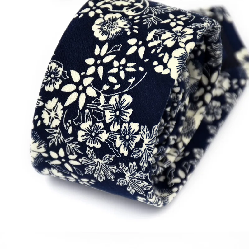 Floral Tie Men's Gifts Cotton Printing Tyle Fashion Korean Casual Trendy Wedding Groom Groomsman Host High-quality Necktie 6CM
Floral Tie Men's Gifts Cotton Printing Tyle Fashion Korean Casual Trendy Wedding Groom Groomsman Host High-quality Necktie 6CM