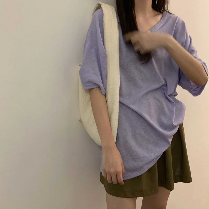 Big fat mm Korean loose belly cover top women's summer new slim versatile V-neck thin short sleeve T-shirt student
Big fat mm Korean loose belly cover top women's summer new slim versatile V-neck thin short sleeve T-shirt student