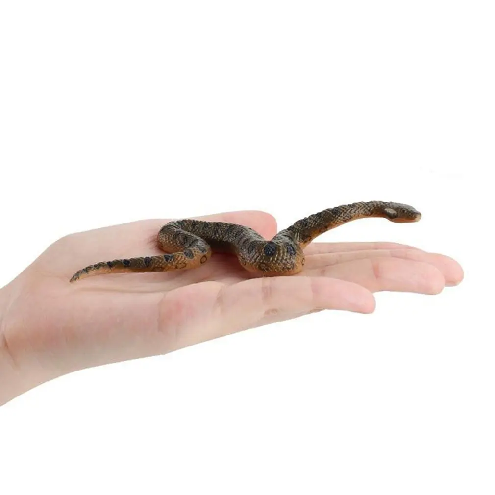 Детская игрушка змея, модель гигантской рептилии, питона, крупного питона 
Детская игрушка змея, модель гигантской рептилии, питона, крупного питона