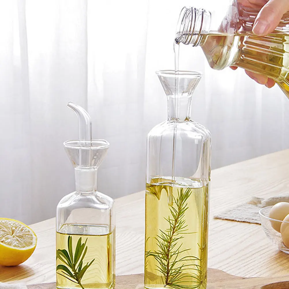 High Borosilicate Glass Oil Pot Household Leak-proof Oil Vinegar Jug Transparent Kitchen Soy Sauce Pot Oil Tank Seasoning Bottle
High Borosilicate Glass Oil Pot Household Leak-proof Oil Vinegar Jug Transparent Kitchen Soy Sauce Pot Oil Tank Seasoning Bottle