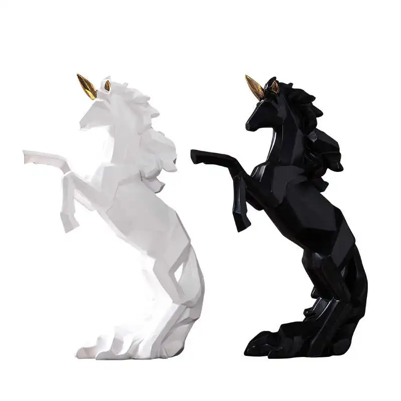 Geometric Unicorn Sculpture Abstract Resin Pegasus Statue Horse Constellation Myth Creature Ornament Craft Decoration Furnishing
Geometric Unicorn Sculpture Abstract Resin Pegasus Statue Horse Constellation Myth Creature Ornament Craft Decoration Furnishing