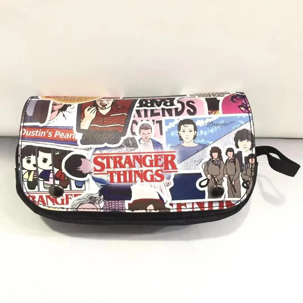 Anime Stranger Things Pencil Bags Students Stationery Supply Pen Pencil Holder Cartoon Leather Purse Gift Cosmetic Case Bag
Anime Stranger Things Pencil Bags Students Stationery Supply Pen Pencil Holder Cartoon Leather Purse Gift Cosmetic Case Bag
