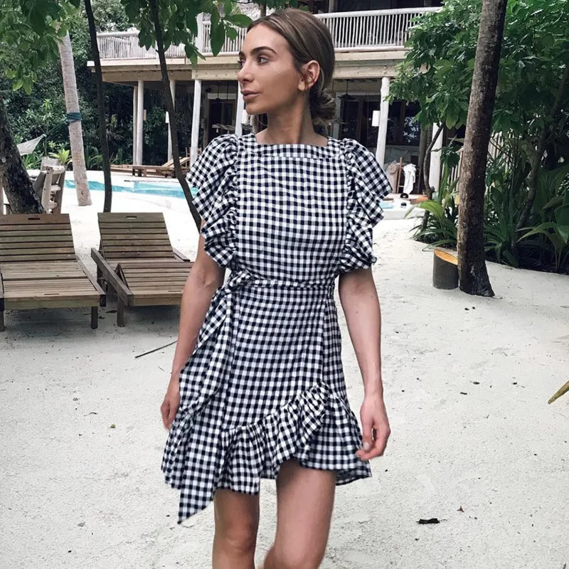 Fashion Elegant Women Dress Short Sleeve Ruffle Square Collar Ladies Dresses Summer Plaid Belted Sleeveless Girls Mini Dress
Fashion Elegant Women Dress Short Sleeve Ruffle Square Collar Ladies Dresses Summer Plaid Belted Sleeveless Girls Mini Dress