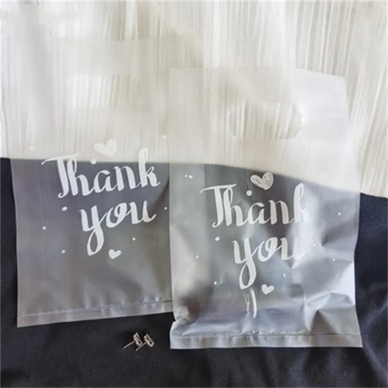 50pcs Thicken Baking Packing Bag Korean Style Small Fresh Dessert Bread Portable Plastic Bag
50pcs Thicken Baking Packing Bag Korean Style Small Fresh Dessert Bread Portable Plastic Bag