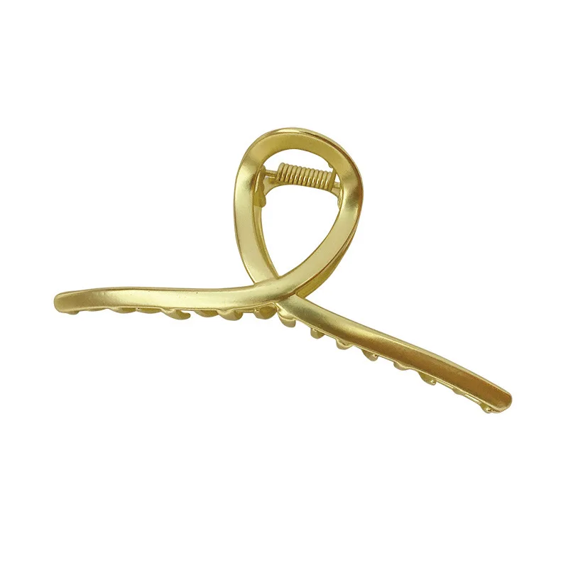 YANGLIUJIA 2021 New Fashionable Woman Hairpin Clawed Crabs Hairpin Matte Metallic Hairpin Female Hair Party Decorations
YANGLIUJIA 2021 New Fashionable Woman Hairpin Clawed Crabs Hairpin Matte Metallic Hairpin Female Hair Party Decorations
