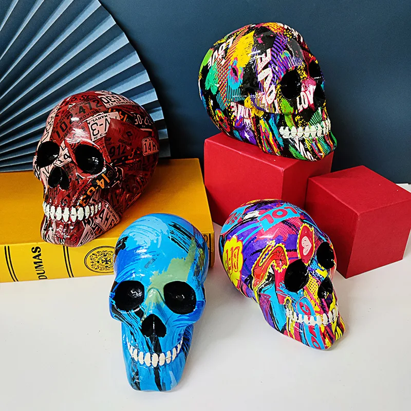 Modern creative colorful graffiti skull ornaments Halloween gift haunted house secret room bar horror props home decoration
Modern creative colorful graffiti skull ornaments Halloween gift haunted house secret room bar horror props home decoration