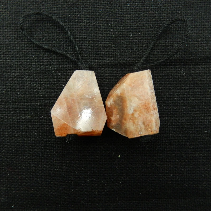 Natural Stone Sun Stone Earring Bead,20x17x8mm,8.2g semiprecious stone earring fine jewelry accessory
Natural Stone Sun Stone Earring Bead,20x17x8mm,8.2g semiprecious stone earring fine jewelry accessory
