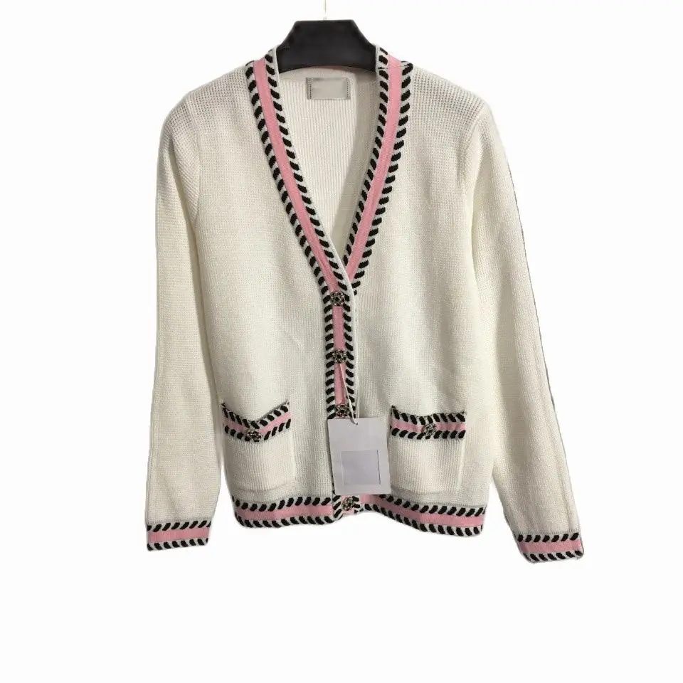Spring-Autumn Women Casual Cardigan V-Neck Knitted Sweater Coat In Casual Style Zip-up Button
Spring-Autumn Women Casual Cardigan V-Neck Knitted Sweater Coat In Casual Style Zip-up Button