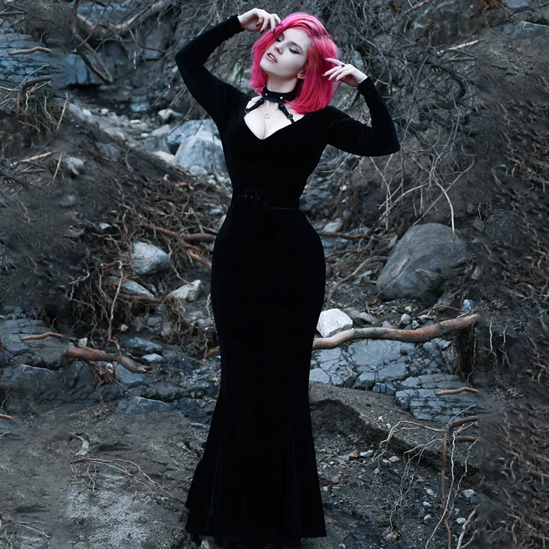 AniLV 2022 Carnival Medieval Demon Witch Lich Black Dress Costume All Hallow's Eve Ghost Zombies Cosplay Women Halter Dress
AniLV 2022 Carnival Medieval Demon Witch Lich Black Dress Costume All Hallow's Eve Ghost Zombies Cosplay Women Halter Dress