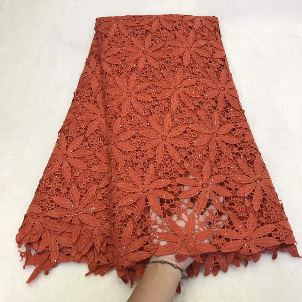 African Cord Lace Fabric High Quality Chemical Lace Nigerian Water Soluble Guipure Lace Fabric For Wedding Sewing
African Cord Lace Fabric High Quality Chemical Lace Nigerian Water Soluble Guipure Lace Fabric For Wedding Sewing