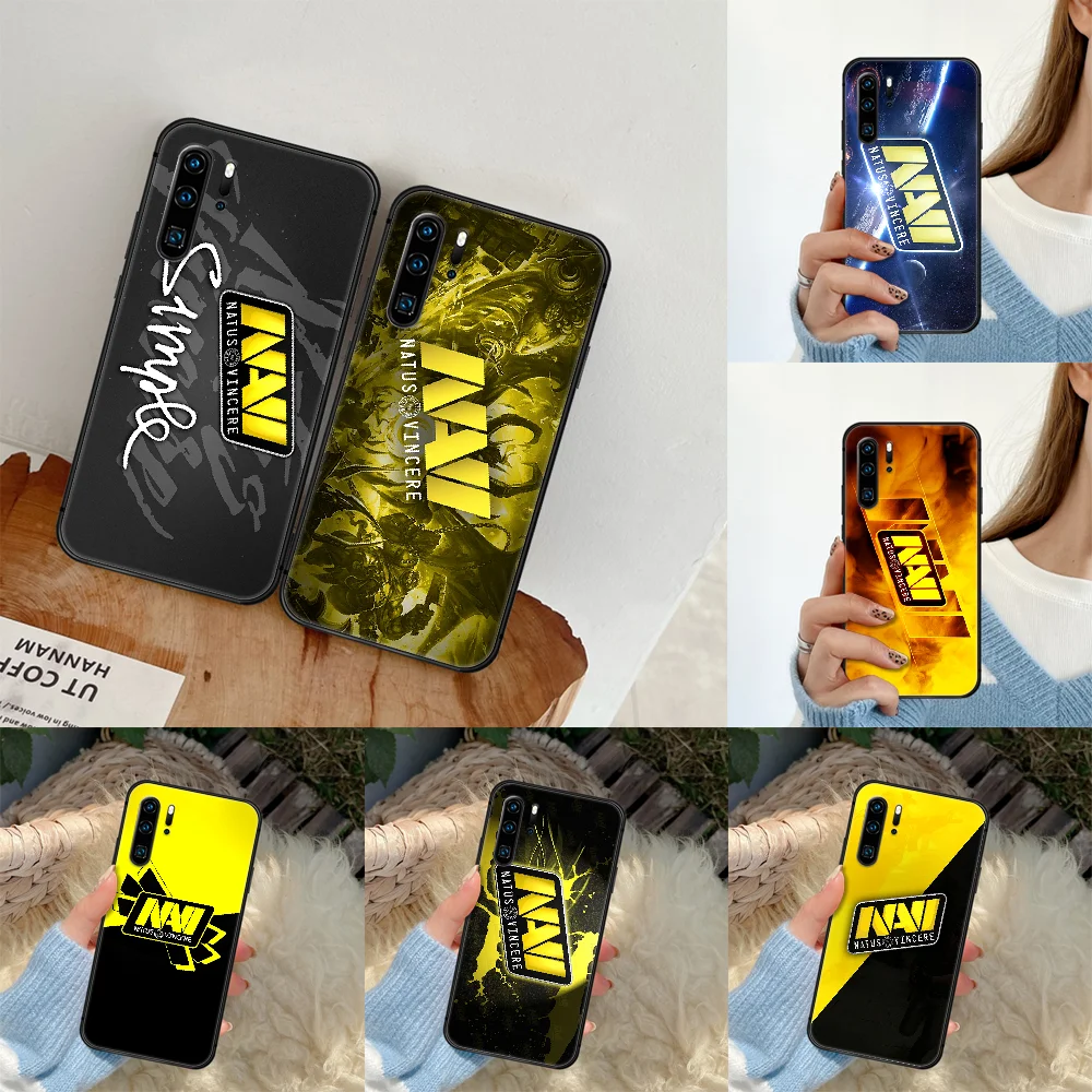 CS Go Natus Vincere Navi Logo Phone Case For Huawei P Mate 10 20 30 40 Pro Lite Smart 2019 2021 black Cell Luxury Cover Painting
CS Go Natus Vincere Navi Logo Phone Case For Huawei P Mate 10 20 30 40 Pro Lite Smart 2019 2021 black Cell Luxury Cover Painting