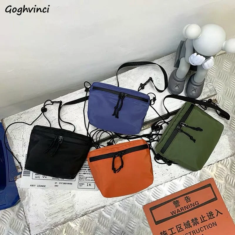 Crossbody Bags Unisex Nylon Flaps Thread Panelled Harajuku Ins Designer Sling Shoulder Messenger Bag Teens All-match Hipsters
Crossbody Bags Unisex Nylon Flaps Thread Panelled Harajuku Ins Designer Sling Shoulder Messenger Bag Teens All-match Hipsters