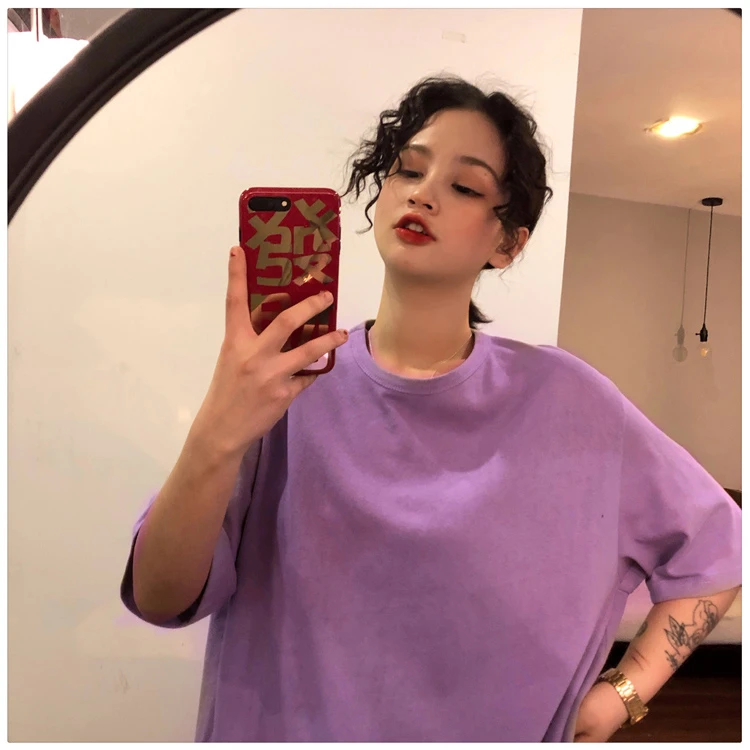 2021 Oversize Tee Shirt Solid Color Basic Women Casual Harajuku Summer New Tops Hipster White T Shirt 
2021 Oversize Tee Shirt Solid Color Basic Women Casual Harajuku Summer New Tops Hipster White T Shirt