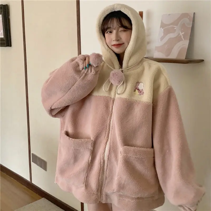 Fat sister 200 kg women's soft sister cute cotton padded women's loose lamb Plush winter thick coat
Fat sister 200 kg women's soft sister cute cotton padded women's loose lamb Plush winter thick coat