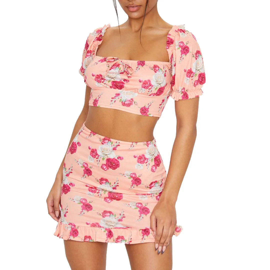 2021 womenswear summer new fashion womenswear hot style short sleeve sexy off-shoulder crop top casual skirt set 
2021 womenswear summer new fashion womenswear hot style short sleeve sexy off-shoulder crop top casual skirt set