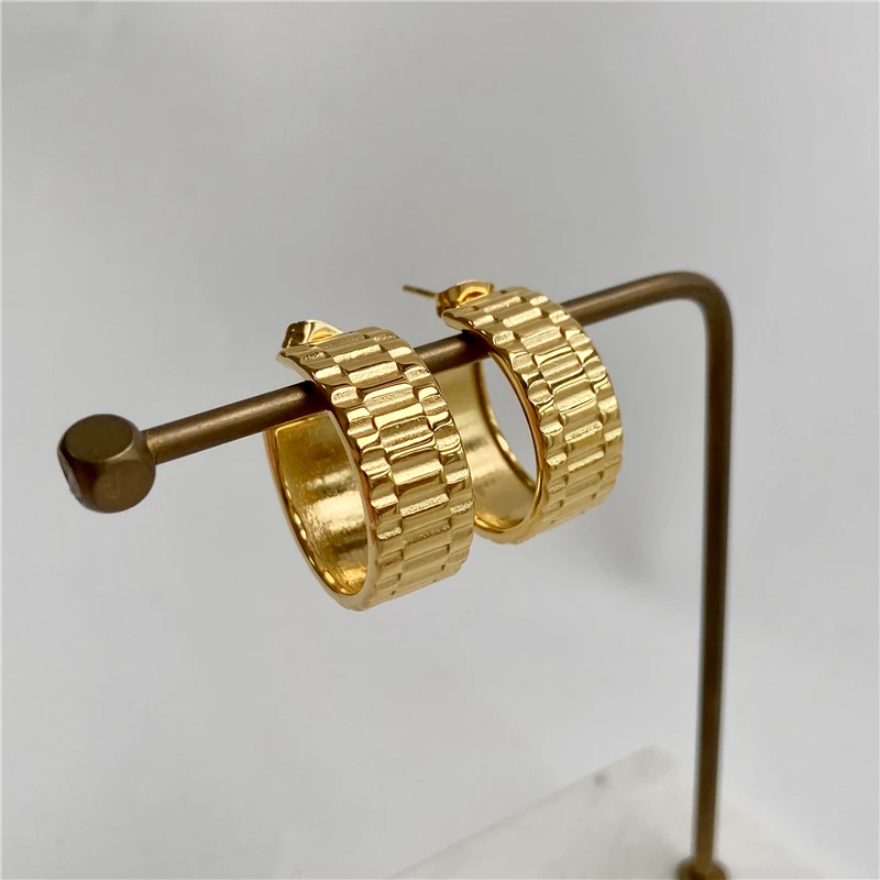 Waterproof & Tarnish Free PVD Stainless Steel Chunky Hoop Earring Stainless Steel Jewelry Wholesale
Waterproof & Tarnish Free PVD Stainless Steel Chunky Hoop Earring Stainless Steel Jewelry Wholesale