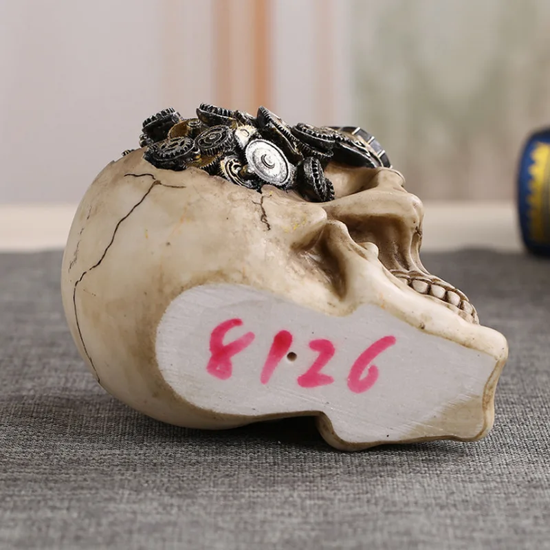 Funny Cool Ghost Head With Goggles Skull Figure Creative Tricky Resin Craft Collection Halloween Horror Decoration Gag gifts toy
Funny Cool Ghost Head With Goggles Skull Figure Creative Tricky Resin Craft Collection Halloween Horror Decoration Gag gifts toy