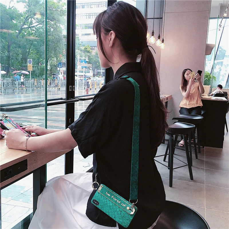 Fish Scale Pattern Crossbody Case For iPhone SE 2020 11 Pro Max 10 X 6 6s 7 8 Plus XR XS Max Wristband Bracket Phone Case Cover 
Fish Scale Pattern Crossbody Case For iPhone SE 2020 11 Pro Max 10 X 6 6s 7 8 Plus XR XS Max Wristband Bracket Phone Case Cover