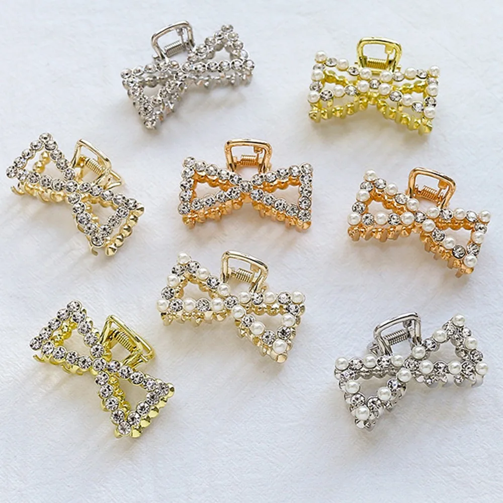 Fashion Girl Hair Claw Geometric Imitation Pearl Hairpin Crab Retro Bow Shape Crystal Hair Clips Hair Accessories For Women
Fashion Girl Hair Claw Geometric Imitation Pearl Hairpin Crab Retro Bow Shape Crystal Hair Clips Hair Accessories For Women
