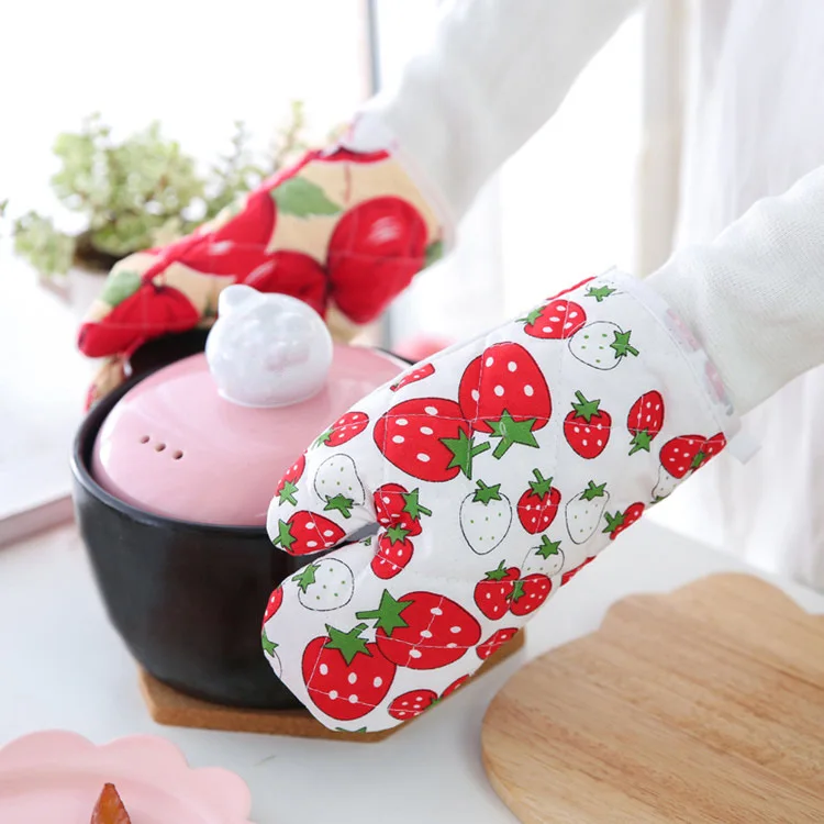 2PCS Kitchen Baking Heat Insulation Clip Anti Scalding Non Slip oven gloves Household Oven Microwave Oven Mitts Baking 
2PCS Kitchen Baking Heat Insulation Clip Anti Scalding Non Slip oven gloves Household Oven Microwave Oven Mitts Baking