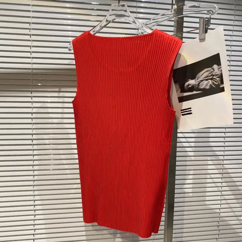 2021 Summer New Thin Solid Color Pleated Draping Vest Long Sleeve Top Wide Leg Pants Three-Piece Suit Women
2021 Summer New Thin Solid Color Pleated Draping Vest Long Sleeve Top Wide Leg Pants Three-Piece Suit Women