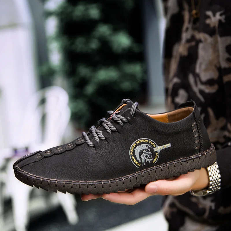 2020 New Men Shoes Winter Warm Leather High Quality Comfortable Male Shoes Flat Casual Autumn Driving Footwear Big Size 48
2020 New Men Shoes Winter Warm Leather High Quality Comfortable Male Shoes Flat Casual Autumn Driving Footwear Big Size 48