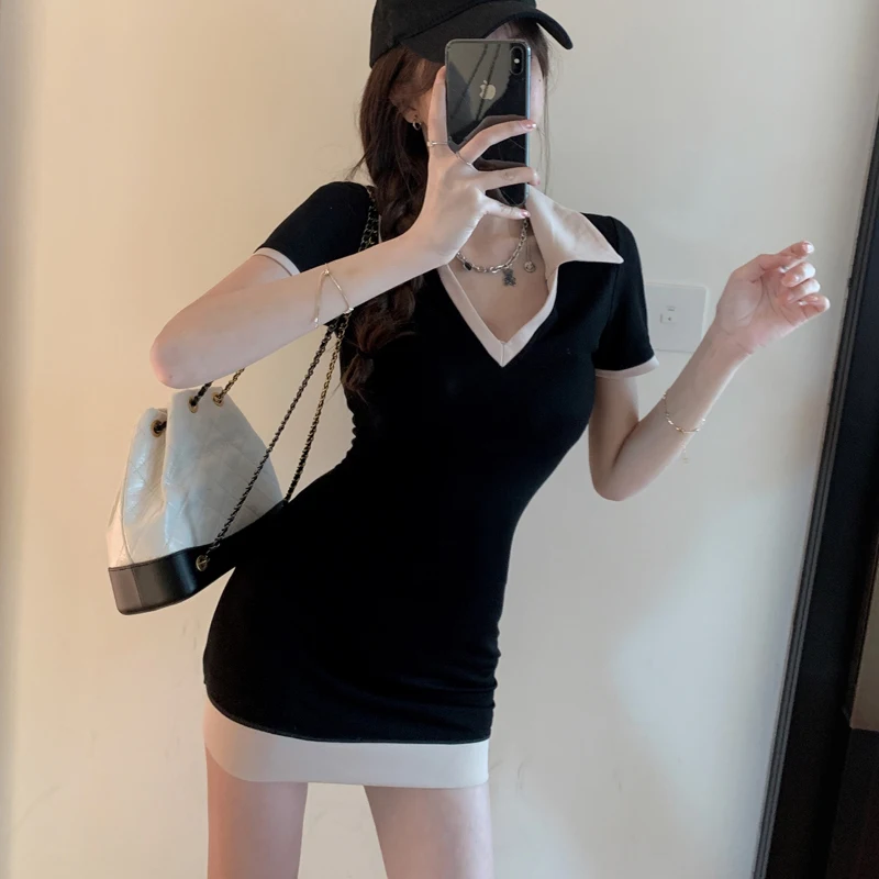 Korean 2021 Summer Women V-neck Short sleeve Sexy Slim Dress Solid Casual Fashion Sleeve Harajuku Mini Dresses Streetwear Outfit
Korean 2021 Summer Women V-neck Short sleeve Sexy Slim Dress Solid Casual Fashion Sleeve Harajuku Mini Dresses Streetwear Outfit