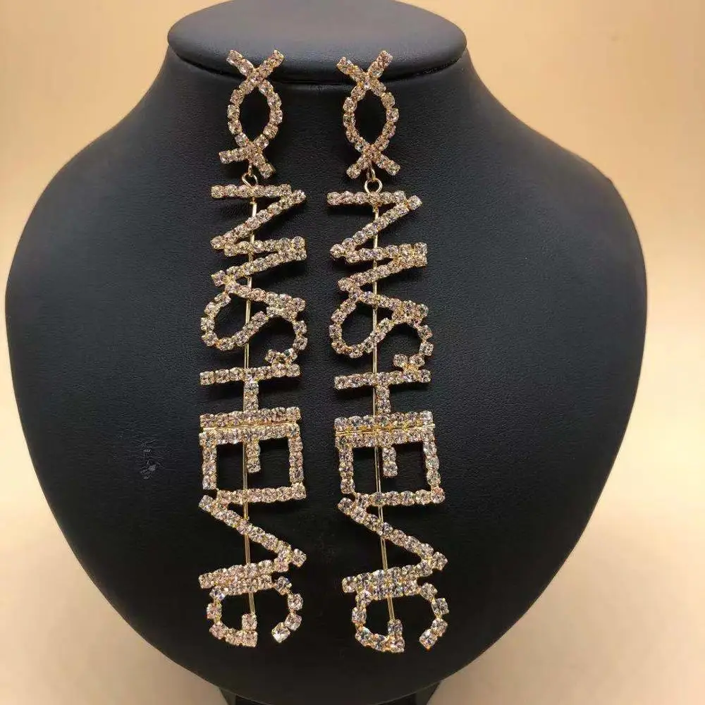 Fashion classic Rhinestone letter Earrings shiny crystal sexy women's Pendant Earrings nightclub Party Jewelry Earrings
Fashion classic Rhinestone letter Earrings shiny crystal sexy women's Pendant Earrings nightclub Party Jewelry Earrings