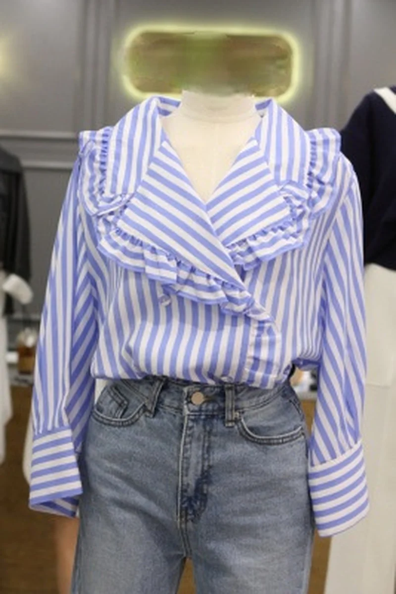Sweet Fungus Edge Spliced Striped Blouses Woman Shirts Korean Fashion New Womens Long Sleeve Tops 2021 Spring Camisas Mujer
Sweet Fungus Edge Spliced Striped Blouses Woman Shirts Korean Fashion New Womens Long Sleeve Tops 2021 Spring Camisas Mujer