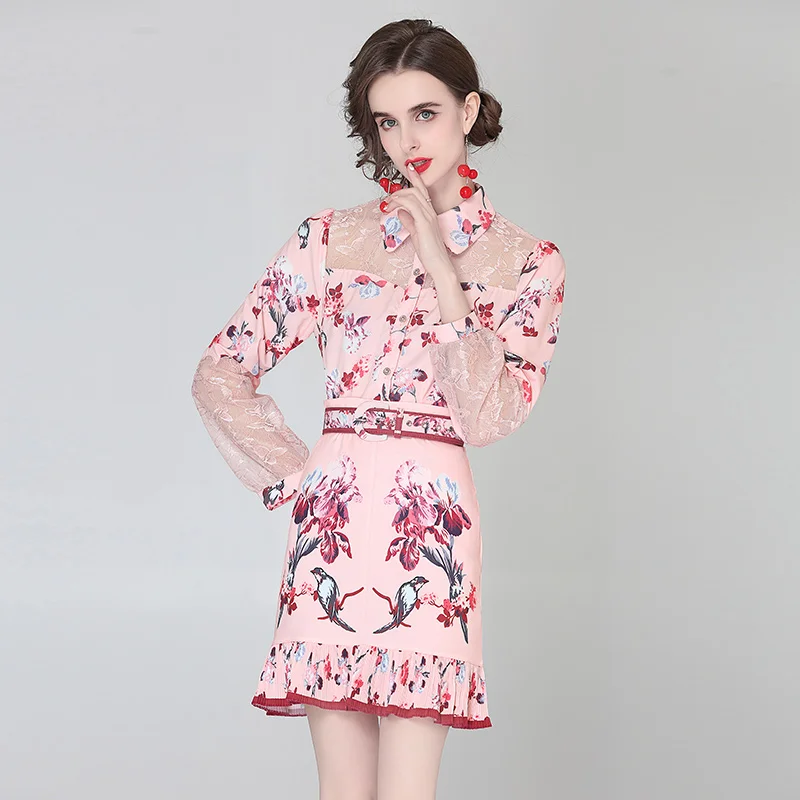 Runway Summer Floral Print Sets Women Pink Patchwork Lace Shirt Tops + Ruffles Pockets Belt Mermaid Suits Ladies Two Piece Set
Runway Summer Floral Print Sets Women Pink Patchwork Lace Shirt Tops + Ruffles Pockets Belt Mermaid Suits Ladies Two Piece Set