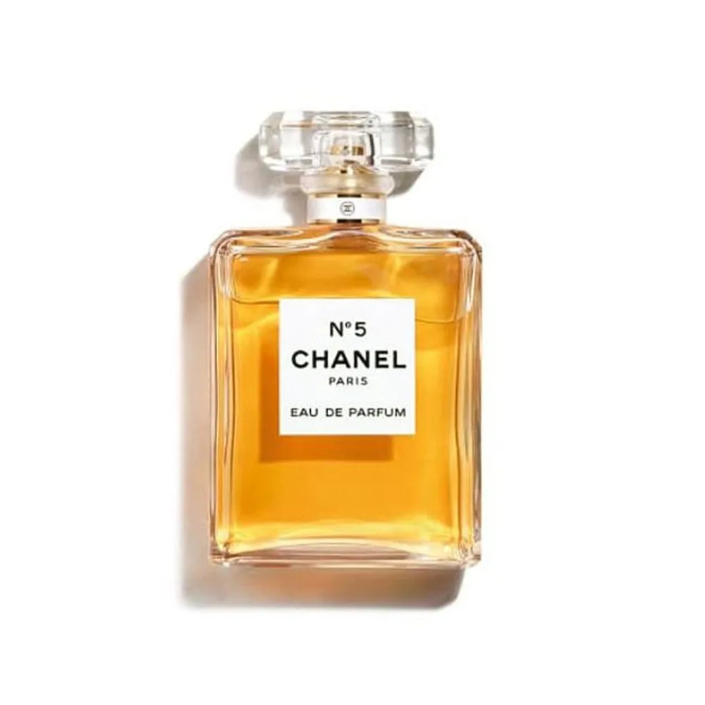 N5 Luxury Female 100 ML Perfume Lady Natural Fragrance Deodorant Body Spray Scent Lasting Flow
N5 Luxury Female 100 ML Perfume Lady Natural Fragrance Deodorant Body Spray Scent Lasting Flow