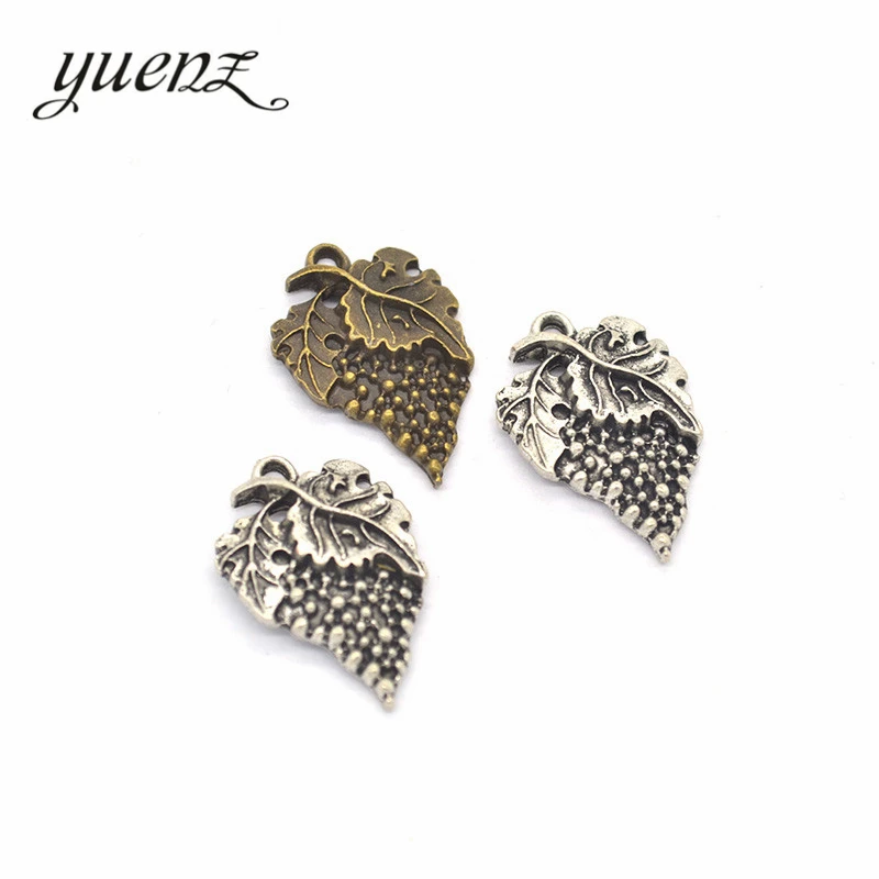 YuenZ 15 pcs 2 colors Antique silver color grape Charms Zinc Alloy necklace,earring bracelet jewelry DIY handmade 23*15mm K03
YuenZ 15 pcs 2 colors Antique silver color grape Charms Zinc Alloy necklace,earring bracelet jewelry DIY handmade 23*15mm K03