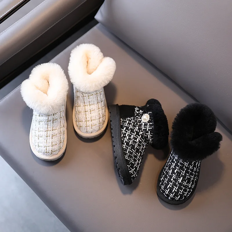 Children shoes Girls snow boots 2020 winter new children's shoes fur warm children's Graceful princess cotton boots
Children shoes Girls snow boots 2020 winter new children's shoes fur warm children's Graceful princess cotton boots