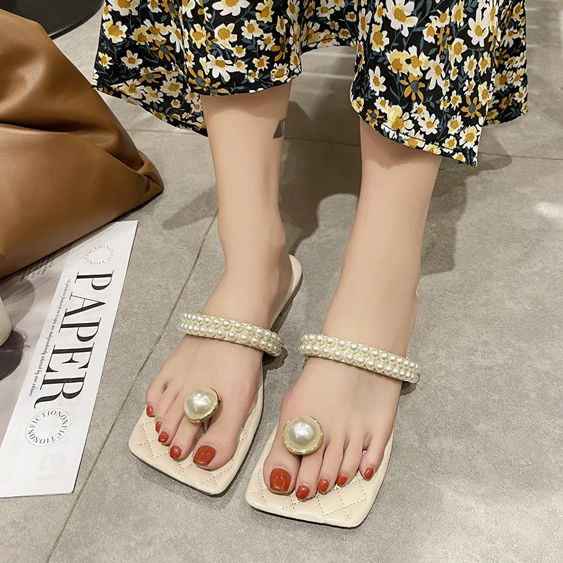 Female Shoes Slippers Flat String Bead Slides Low Rubber Flip Flops 2021 Soft Summer Hawaiian Rome PU Basic Low Shoes Slippers W
Female Shoes Slippers Flat String Bead Slides Low Rubber Flip Flops 2021 Soft Summer Hawaiian Rome PU Basic Low Shoes Slippers W