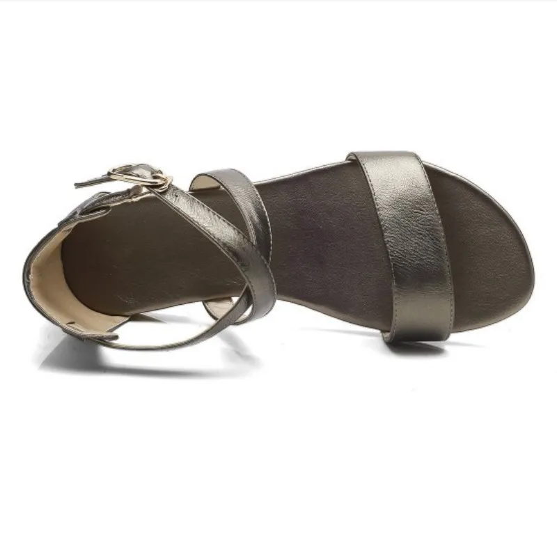 Fanyuan Plus size 34-46 New genuine leather sandals women shoes fashion flat sandals cow leather summer rhinestone ladies shoes
Fanyuan Plus size 34-46 New genuine leather sandals women shoes fashion flat sandals cow leather summer rhinestone ladies shoes