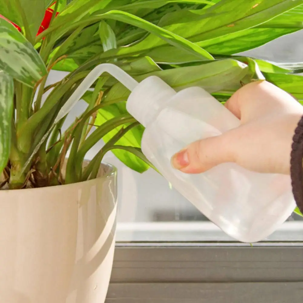 250/500ml Plastic Watering Cans Beak Pouring Plant Bend Mouth Squirt Squeeze Bottle Pouring Tool Succulents Plant Flower Can
250/500ml Plastic Watering Cans Beak Pouring Plant Bend Mouth Squirt Squeeze Bottle Pouring Tool Succulents Plant Flower Can
