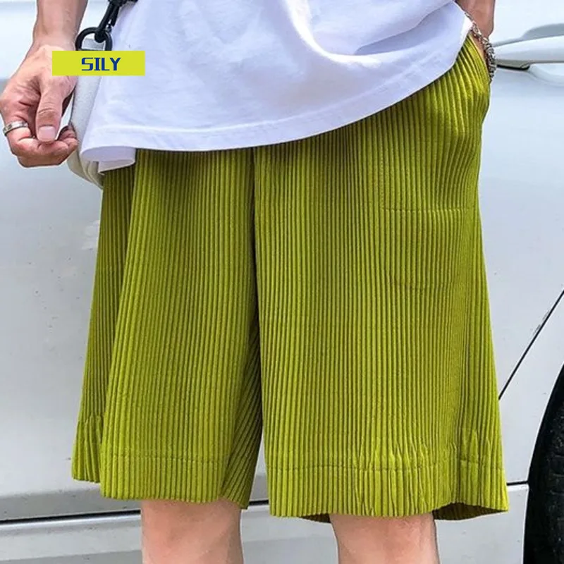Summer Shorts Men's Fashion Solid Color Casual Pleated Shorts Men Streetwear Wild Loose Straight Straight Five-point Pants
Summer Shorts Men's Fashion Solid Color Casual Pleated Shorts Men Streetwear Wild Loose Straight Straight Five-point Pants
