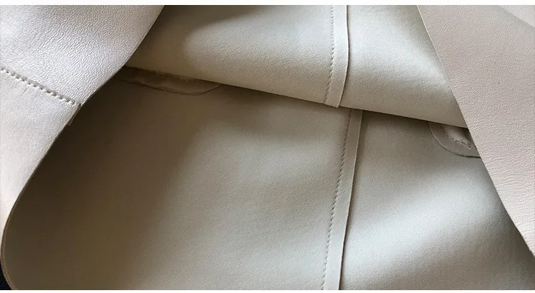 2020 Spring Summer Fashion women's leather rivets Skirt High quality sheepskin real leather skirts B728 
2020 Spring Summer Fashion women's leather rivets Skirt High quality sheepskin real leather skirts B728