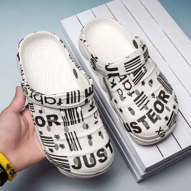 Hole Shoes Summer Men's Sandals Camouflage Graffiti Outdoor Sandals Baotou Slippers Anti Slip Thick Soled Beach Shoes
Hole Shoes Summer Men's Sandals Camouflage Graffiti Outdoor Sandals Baotou Slippers Anti Slip Thick Soled Beach Shoes