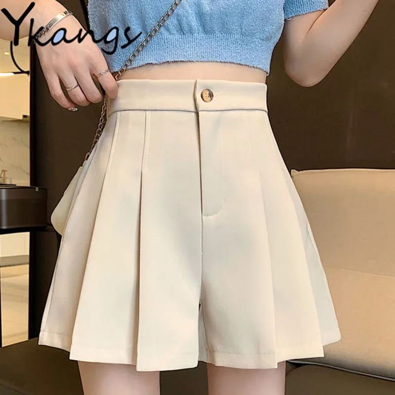 Fashion Pleated Skirt Pants Summer New Loose Ladies High Waist Shorts Korean Style All-match Women's Wide-leg Slim Sports Shorts
Fashion Pleated Skirt Pants Summer New Loose Ladies High Waist Shorts Korean Style All-match Women's Wide-leg Slim Sports Shorts