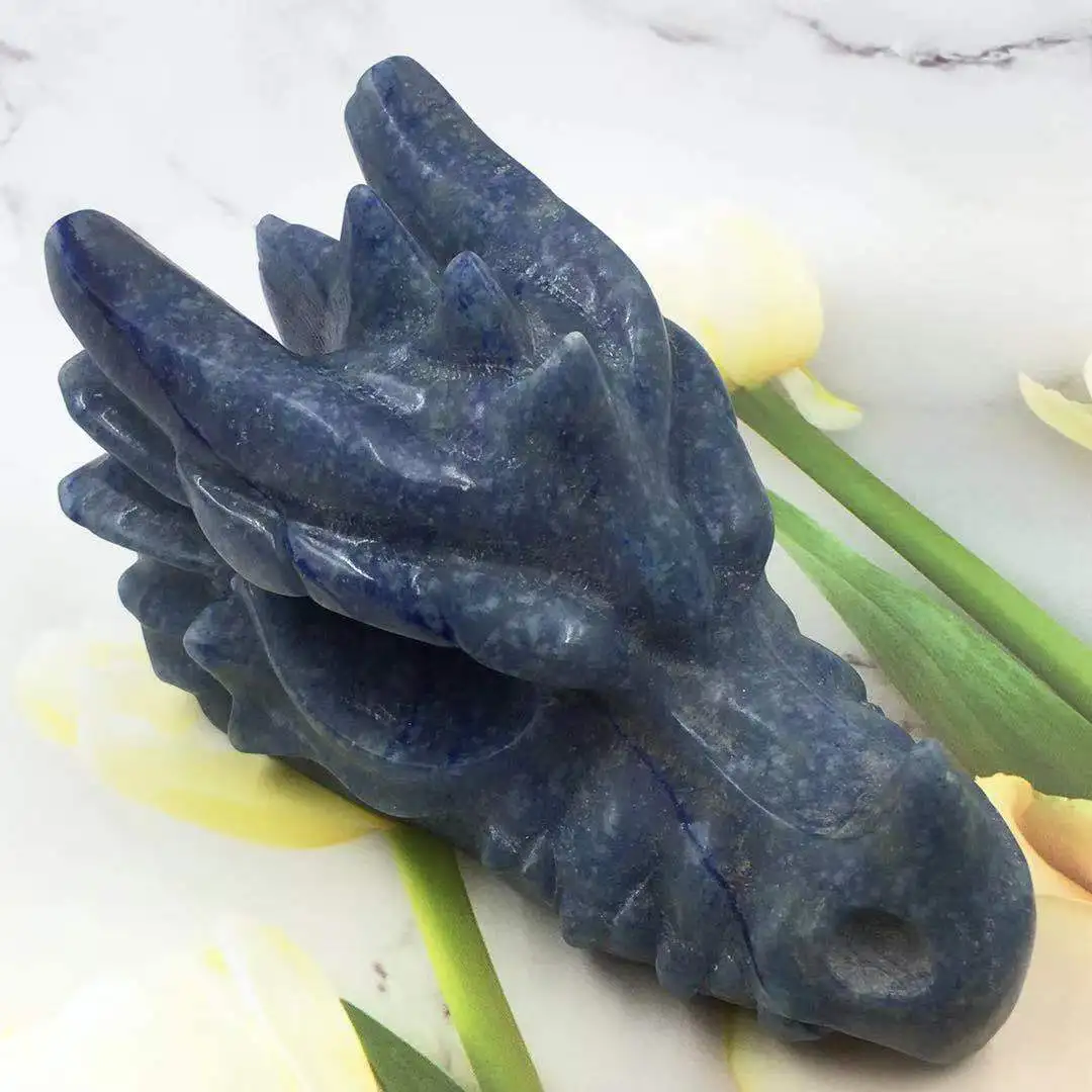 Natural blue Dongling jade dragon bone carving, home furnishings, gifts, feng shui auspicious
Natural blue Dongling jade dragon bone carving, home furnishings, gifts, feng shui auspicious