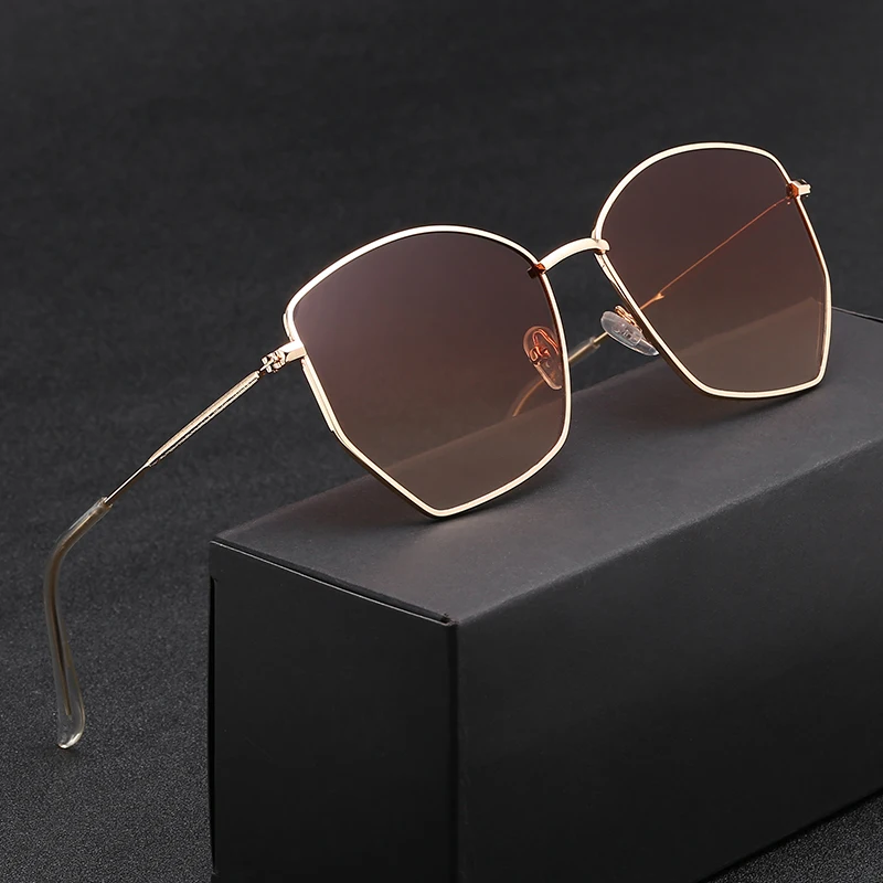 2021 Vintage Metal Women Sunglasses Classic Outdoor Anti-Reflective Sun Mirror Glasses Fashion Men Square Sun Glasses Uv400
2021 Vintage Metal Women Sunglasses Classic Outdoor Anti-Reflective Sun Mirror Glasses Fashion Men Square Sun Glasses Uv400