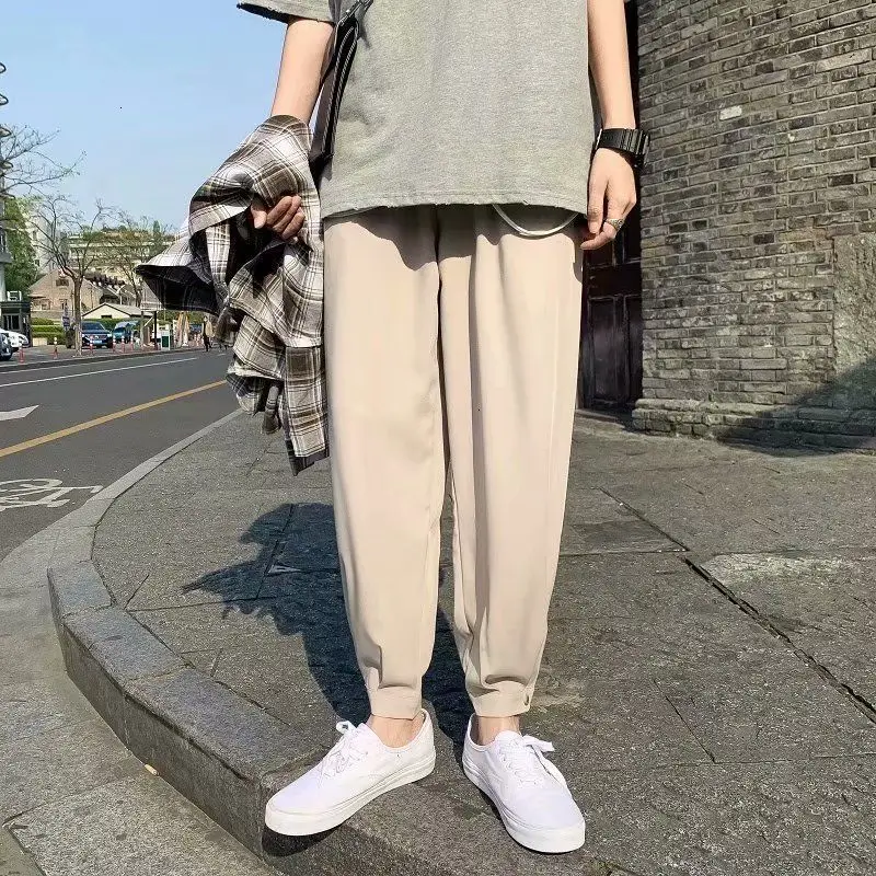 KEMOY Men's Casual Sports Pants 2021 Woman Korean Streetwear Man Fashion Harem Pants Solid Color Male Pants
KEMOY Men's Casual Sports Pants 2021 Woman Korean Streetwear Man Fashion Harem Pants Solid Color Male Pants