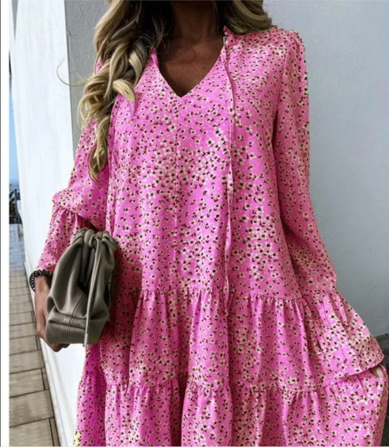 2021 Sexy V Neck Daisy Print Women Dress Elegant Flare Long Sleeve Boho Party Dress Autumn Casual Pleated Loose Dress Vestidos
2021 Sexy V Neck Daisy Print Women Dress Elegant Flare Long Sleeve Boho Party Dress Autumn Casual Pleated Loose Dress Vestidos