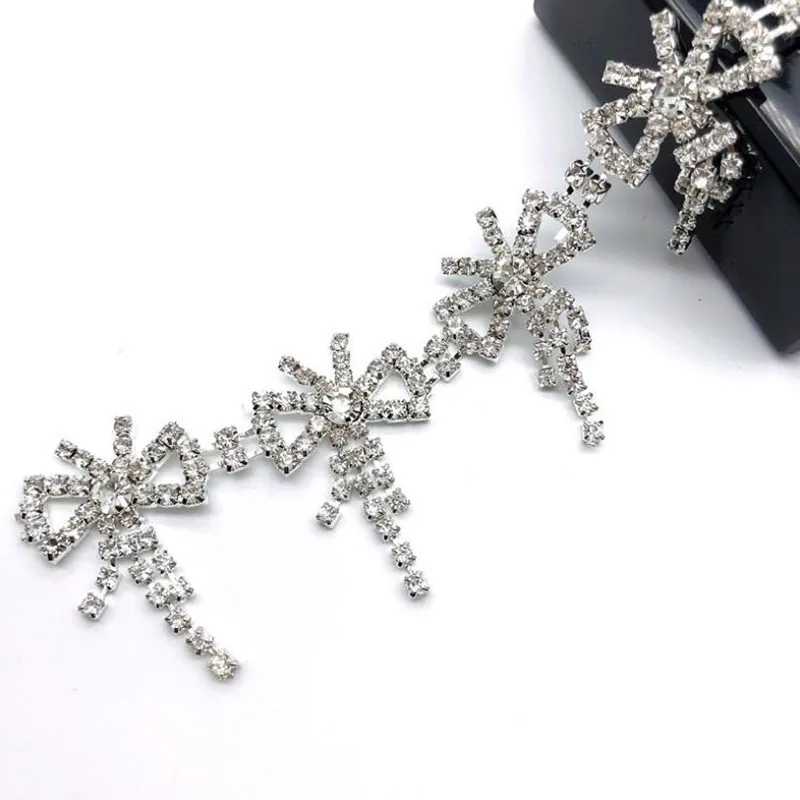 10Yards Crystal Trim Butterfly Rhinestone Chain Dress Wedding Belts DIY Clothes Decor Jewelry Making Clothes Accessory
10Yards Crystal Trim Butterfly Rhinestone Chain Dress Wedding Belts DIY Clothes Decor Jewelry Making Clothes Accessory