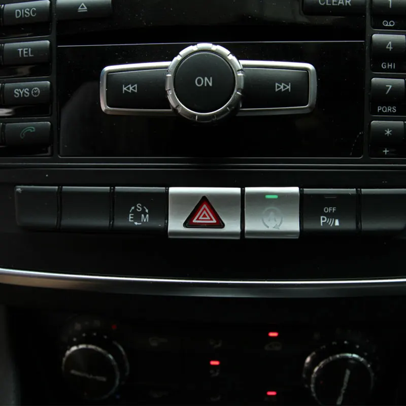 Chrome Car Styling CD Panel Switch Button Cover Sticker Trim For Mercedes Benz CLA GLA AMG A200 B200 Class Interior Accessories
Chrome Car Styling CD Panel Switch Button Cover Sticker Trim For Mercedes Benz CLA GLA AMG A200 B200 Class Interior Accessories