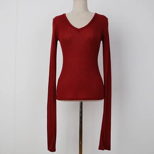 Red Sexy Basic T Shirt Women Long Sleeve Womens Tops 2019 Spring V neck Tee Shirt Women Korean Style T-Shirt Cotton New Tshirt
Red Sexy Basic T Shirt Women Long Sleeve Womens Tops 2019 Spring V neck Tee Shirt Women Korean Style T-Shirt Cotton New Tshirt